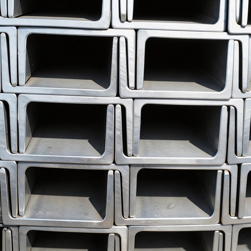 U-チャンネルスチール